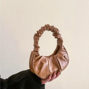 Mini Solid Color Cloud
Crescent Folded Handbag For Women